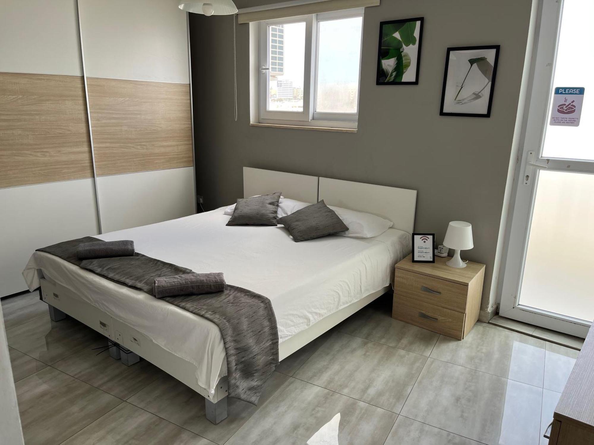 F5 Room 1, Private Double Room With Private Bathroom And Balcony In Shared Flat Msida Exterior photo